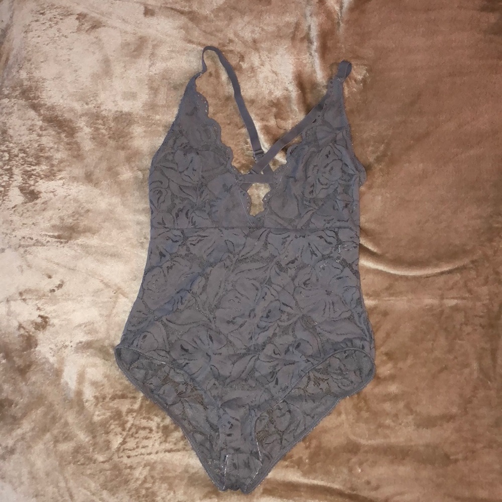 One piece lingerie💜